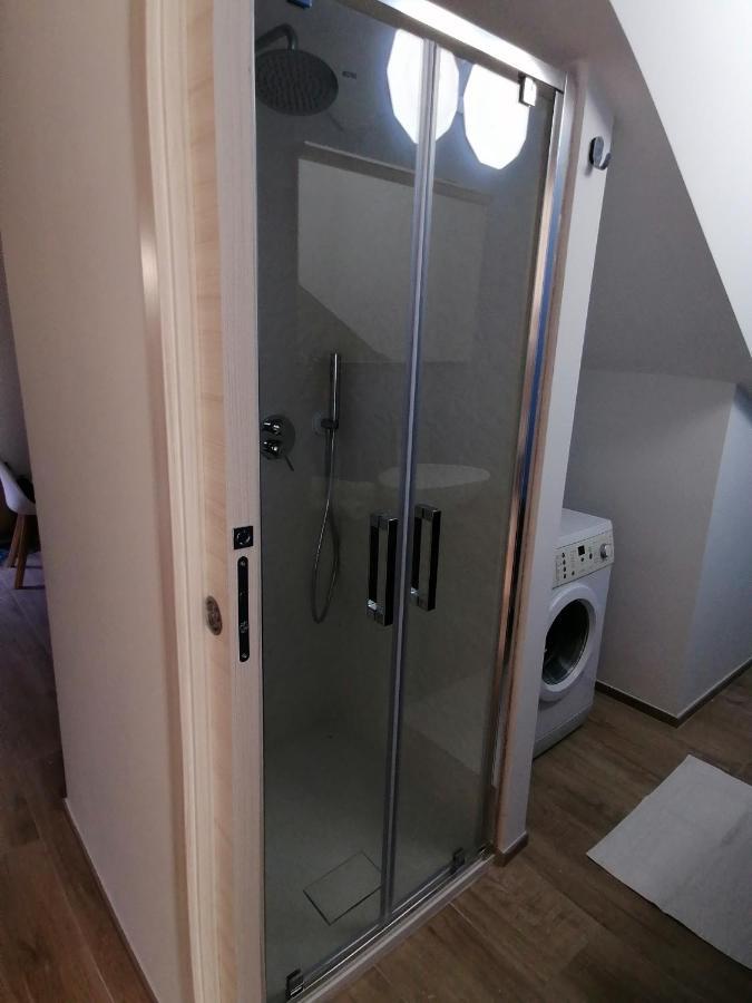 Retroscena Apartment In Centro 西维尔诺瓦·马尔凯 外观 照片