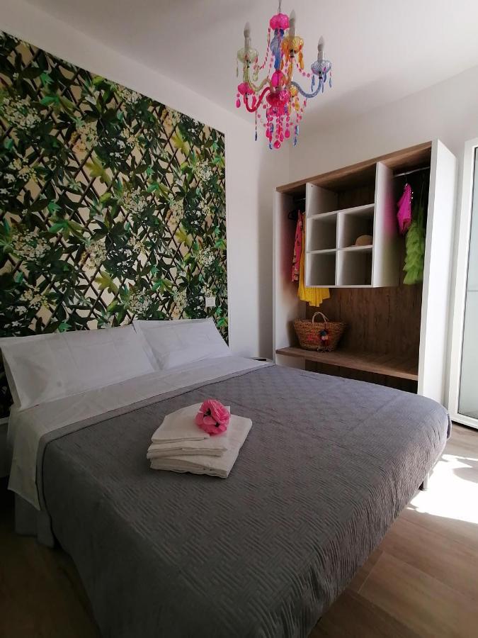 Retroscena Apartment In Centro 西维尔诺瓦·马尔凯 外观 照片