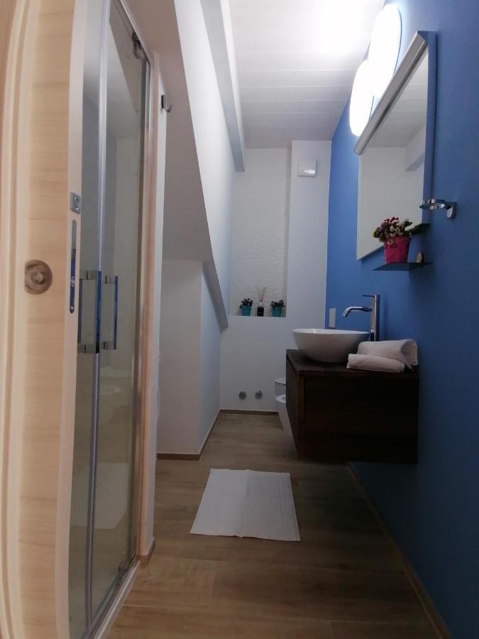 Retroscena Apartment In Centro 西维尔诺瓦·马尔凯 外观 照片